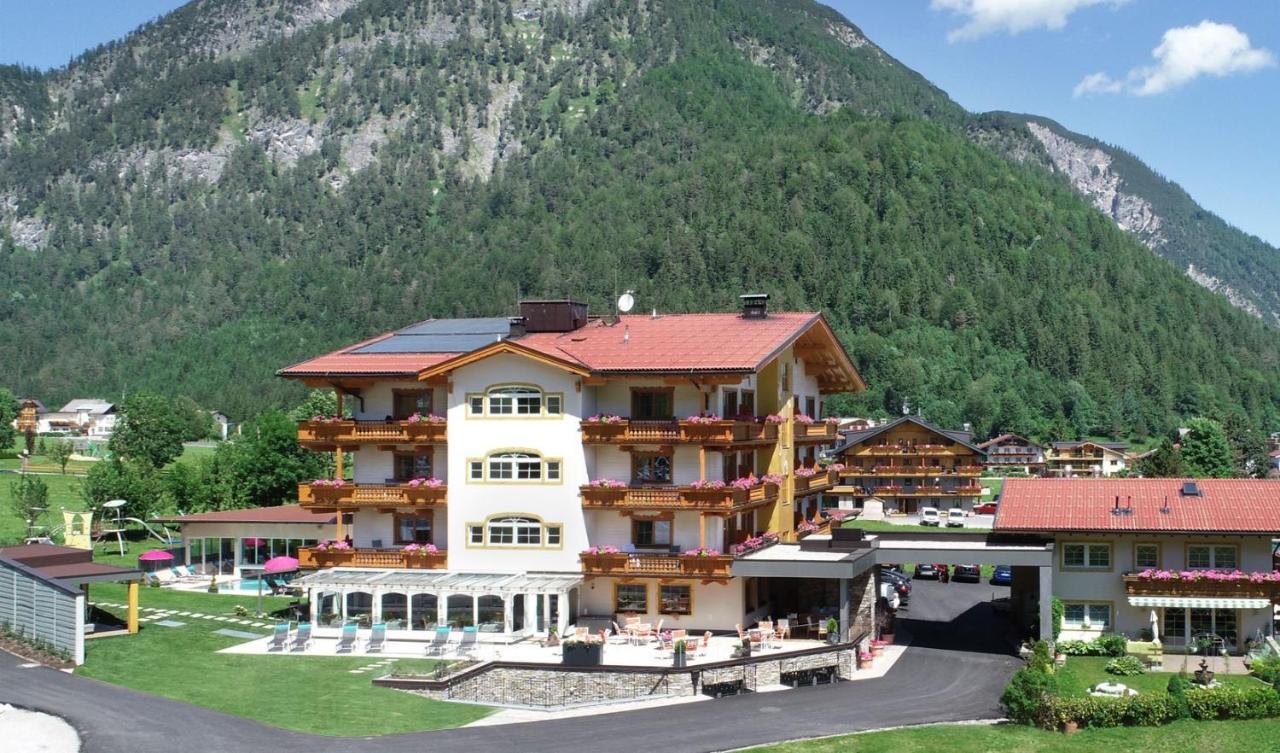 Liebes Caroline 4-Sterne-Hotel Pertisau Buitenkant foto